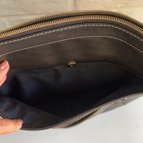 Giani Bernini Leather Bag & Detachable Wallet - Picture 3 of 16